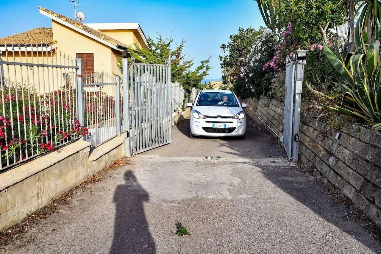 Residence Scala Dei Turchi Реальмонте 0*,